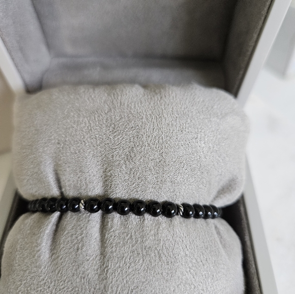 David Yurman Bijoux Spiritual Beads Bracelet in Sterling Silver with Black Onyx - Picture 5 of 9
